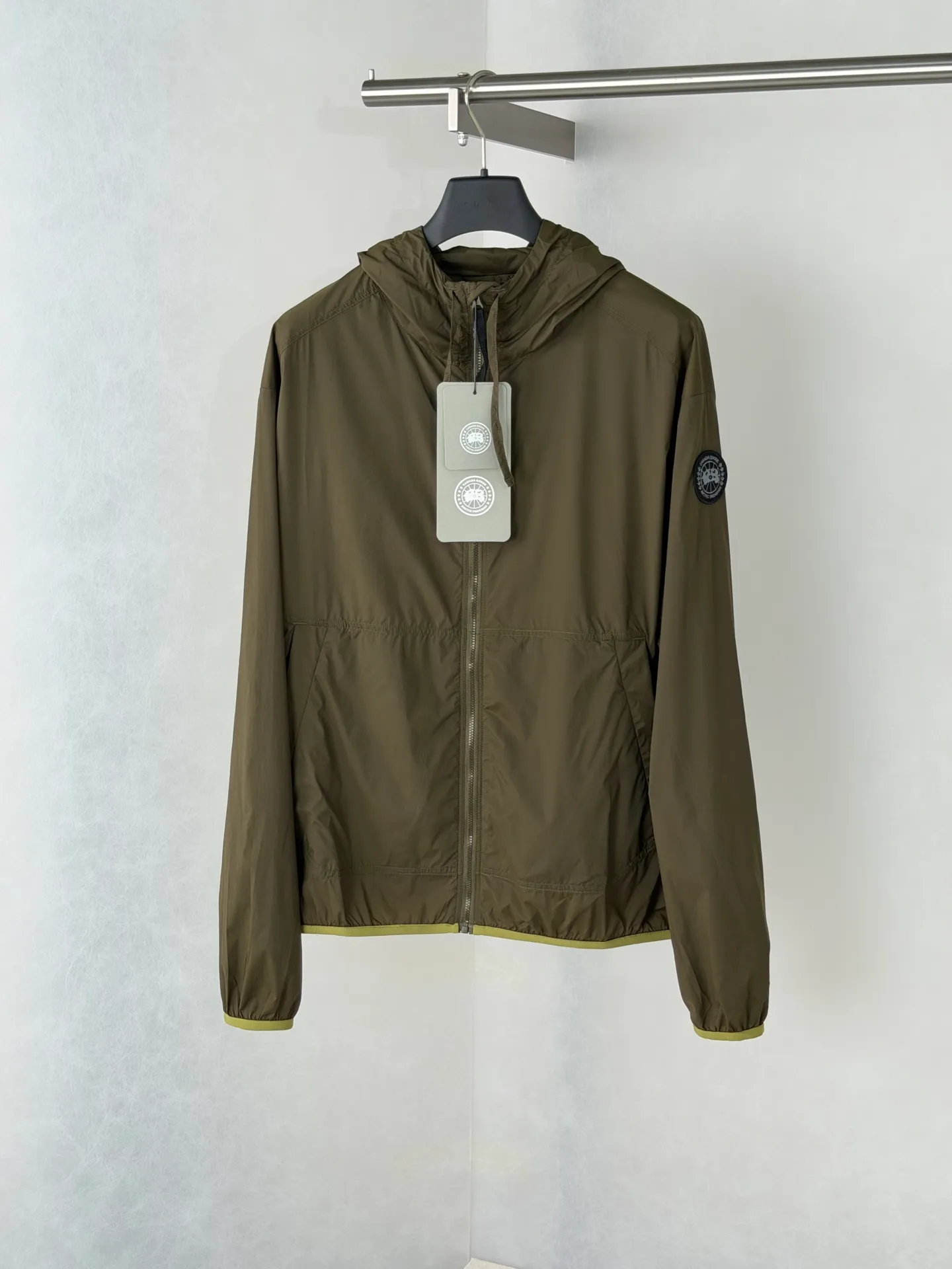 Canada Goos Same Style ， ， ， ； ， ； Size：S/M/L/XL